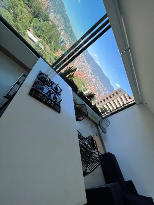 Apartamento De Lujo Con La Mejor Vista De Medellin Apartment Bagian luar foto