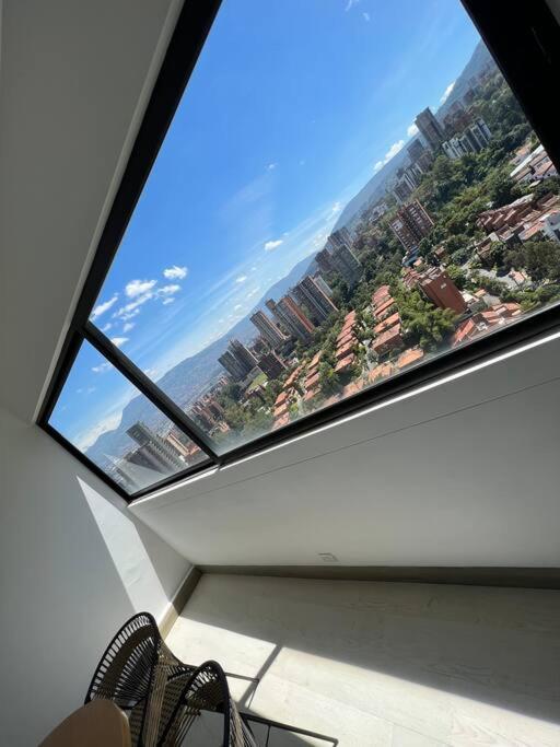 Apartamento De Lujo Con La Mejor Vista De Medellin Apartment Bagian luar foto