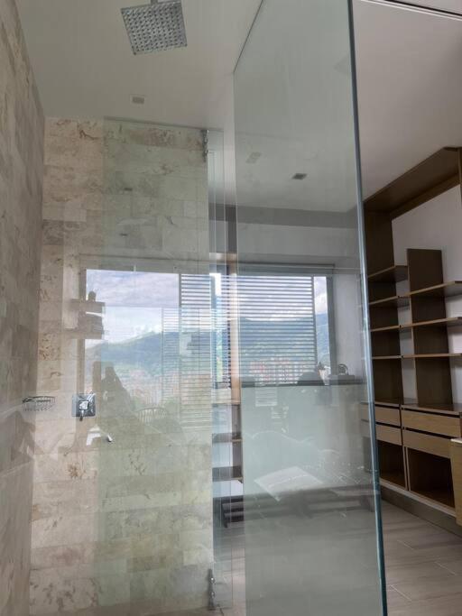 Apartamento De Lujo Con La Mejor Vista De Medellin Apartment Bagian luar foto